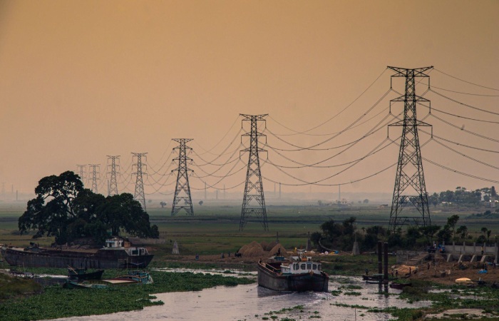 Plastic Waste into Electricity