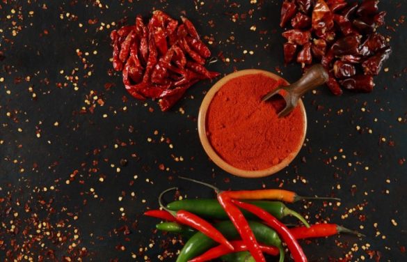 Wellhealthorganic.Com_Red-Chilli-You-Should-Know-About-Red-Chilli-Uses-Benefits-Side-Effects